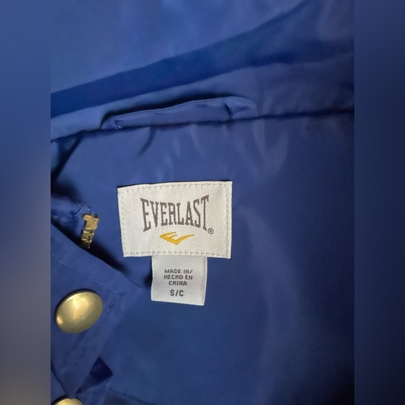 Everlast NWOT RainWindbreaker Sky Blue Size Small Never worn 100%… - Picture 3 of 5